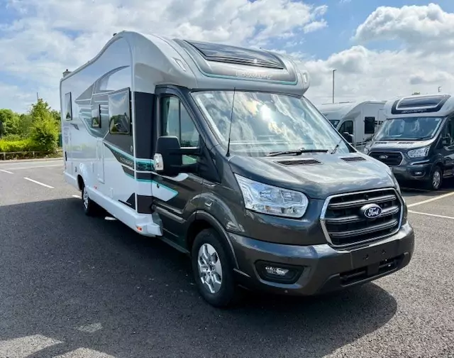Swift Voyager 594 (2025)