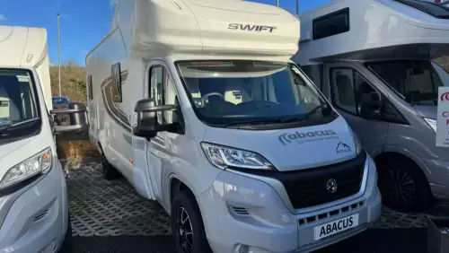 Swift Edge 486 (2023)