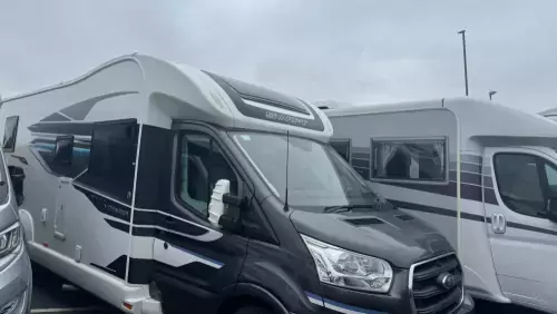 Swift Voyager 594 (2023)