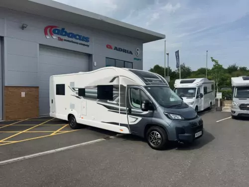Swift Escape 674 (2026)