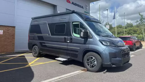 Adria Twin Supreme 600 SPB GB (2026)