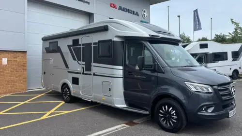 Adria Matrix Supreme MB 670 DL (2026)