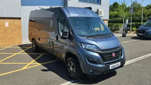 Pilote Premium V630 (2022)