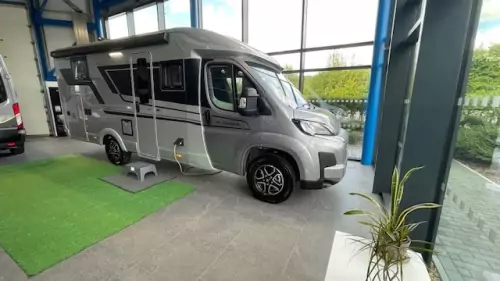 Adria Compact Supreme DL (2025)