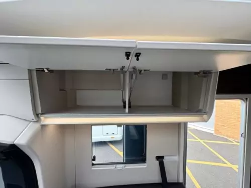 Adria Coral Supreme MB 670 (2025)