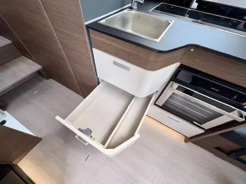Adria Coral Supreme MB 670 (2025)
