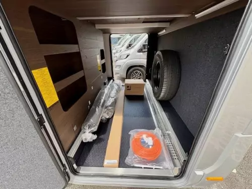 Adria Coral Supreme 670 DL (2025)