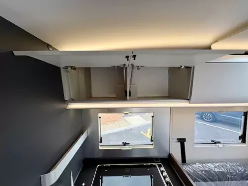 Adria Coral Supreme 670 DL (2025)