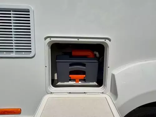 Swift Voyager 594 (2025)