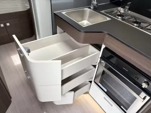 Adria Matrix Supreme 670 SC