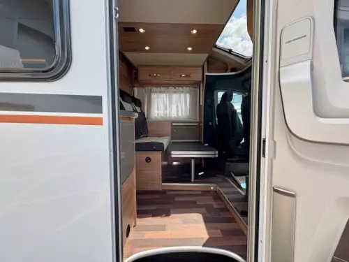 Weinsberg CaraCompact Suite 640 MEG
