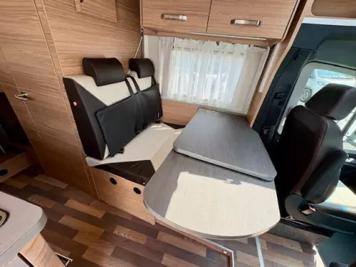 Weinsberg CaraCompact Suite 640 MEG
