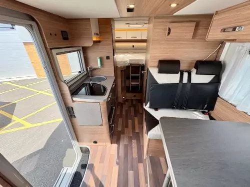 Weinsberg CaraCompact Suite 640 MEG