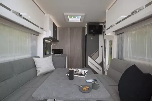 Swift Voyager 594 (2026)