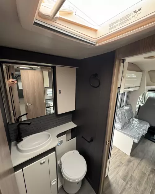 Swift Voyager 584 (2026)