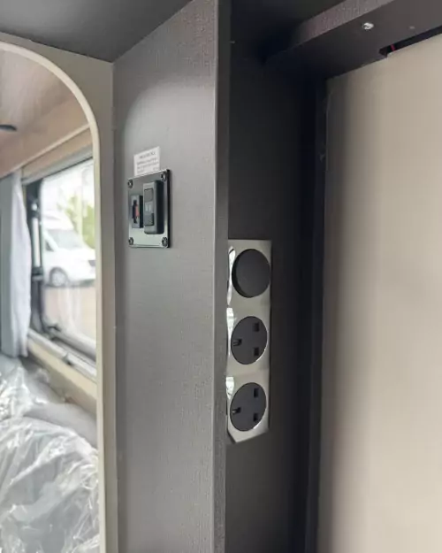 Swift Voyager 584 (2026)