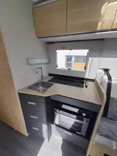 Adria Coral 670 DL 60 Year Edition (2025 Model)