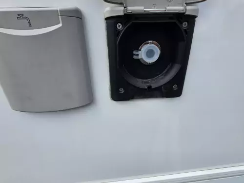 Adria Sun Living A75