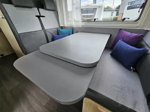 Adria Sun Living A75