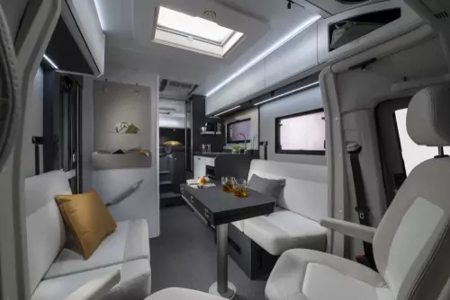 Adria Compact Max DL (2025)