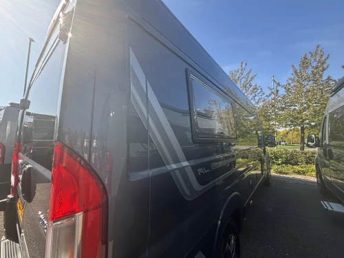 Auto Explore RL (2022)