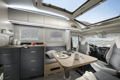 Adria Coral 670 DL 60 Year Edition (2026)