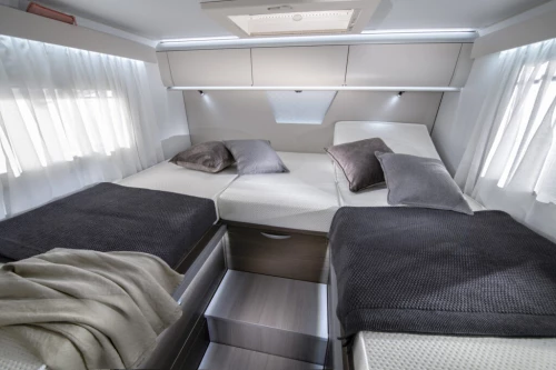 Adria Matrix Supreme 670 DL (2026)