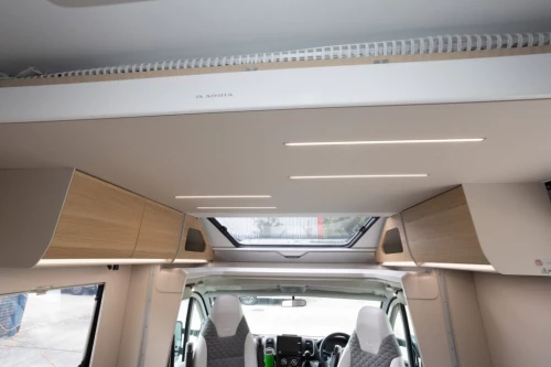 Adria Matrix 60 Year Edition 670 SL (2026)