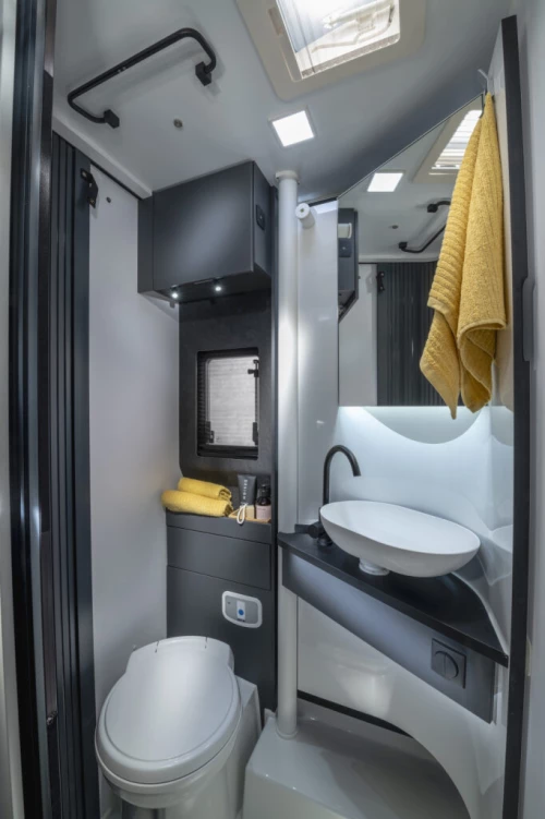 Adria Compact Max SP (2026)
