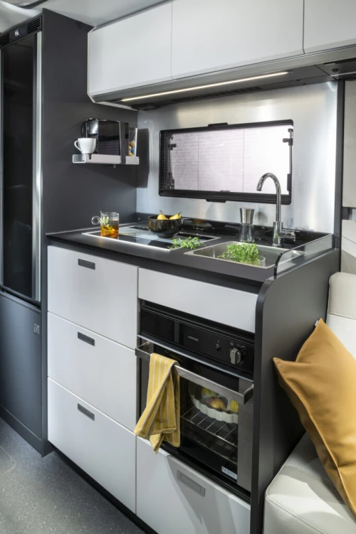 Adria Compact Max SP (2026)