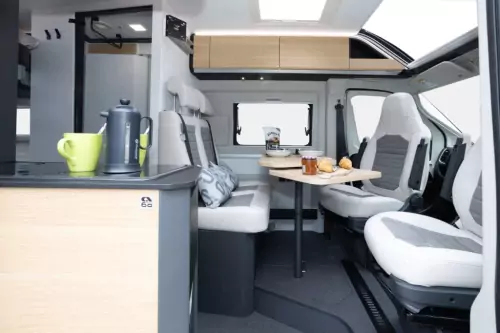 Adria Twin 60Y 640 SGX (2026)