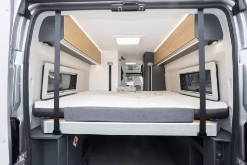 Adria Twin 60Y 640 SGX (2026)