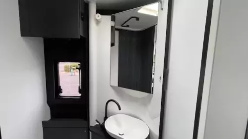 Adria Compact Max DL (2025)