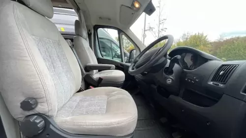 Auto Explore RL (2022)