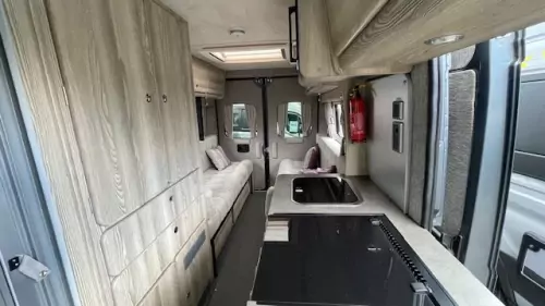 Auto Explore RL (2022)