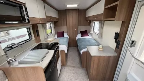 Bailey Alliance SE 76-2T (2021)