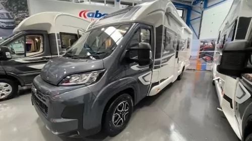 Swift Escape 674 (2026)