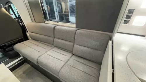 Swift Escape 674 (2026)