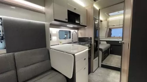 Swift Escape 674 (2026)