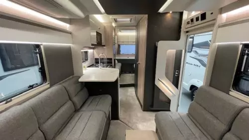 Swift Escape 674 (2026)