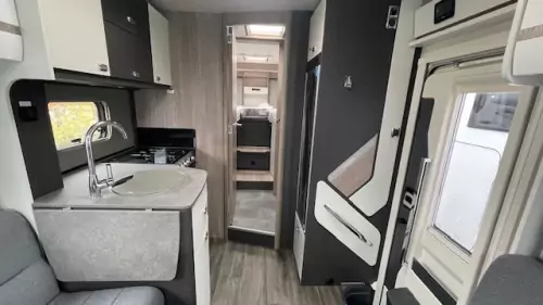 Swift Voyager 584 (2026)