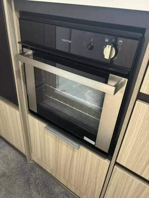 Adria Compact Supreme DL (2025)