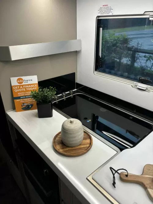 Adria Compact Supreme DL (2025)