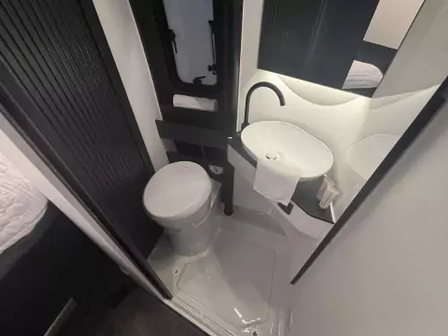 Adria Twin Sports 600 SPB (2025)