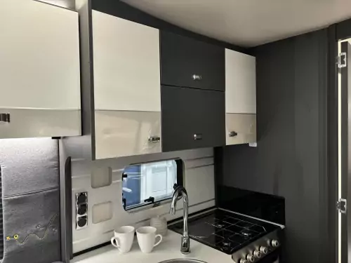 Swift Trekker 584 (2026)