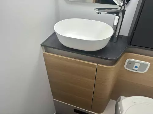 Adria Coral 670 DL 60 Year Edition (2025)