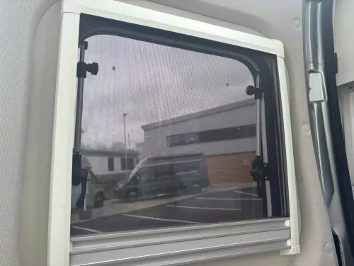 Weinsberg CaraBus 600 ME Edition (2025) [FIRE]