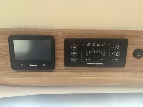 Weinsberg CaraBus 600 ME Edition (2025) [FIRE]