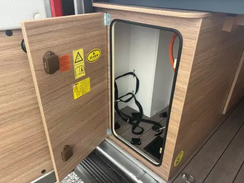 Weinsberg CaraBus 600 ME Edition (2025) [FIRE]