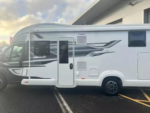 Swift Escape 684 (2026)